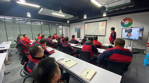 蓄勢整裝待發，踐行精益運營 ——摩托車公司2022年軍令狀簽訂儀式