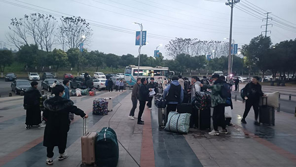 鑫員工 鑫勢力 鑫氣象 ——汽車制造事業部舉辦貴州與德陽新員工座談會