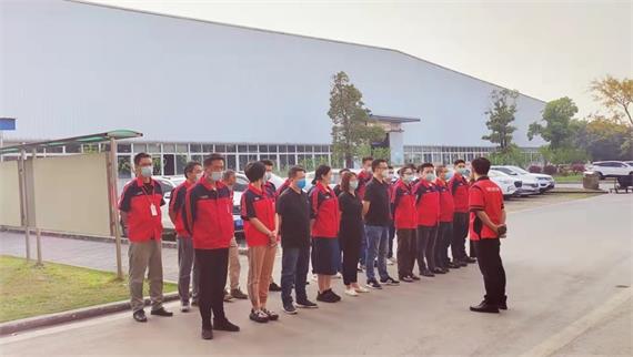 攜手抗疫，共克時(shí)艱 ——農(nóng)機(jī)公司管理團(tuán)隊(duì)全力支援生產(chǎn)一線